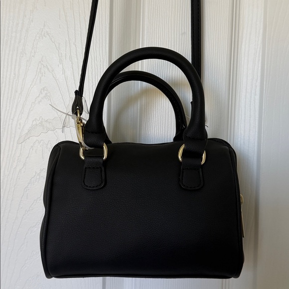 🆕 BETSEY JOHNSON Luv Betsey Harley Crossbody Bag Black Cat NWT - Picture 15 of 16